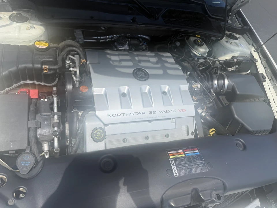2001 Cadillac DeVille 8th Gen - Image 16 of 17