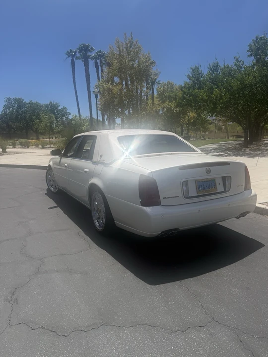 2001 Cadillac DeVille 8th Gen - Image 5 of 17