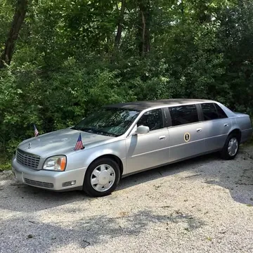 2001 Cadillac DeVille Limo