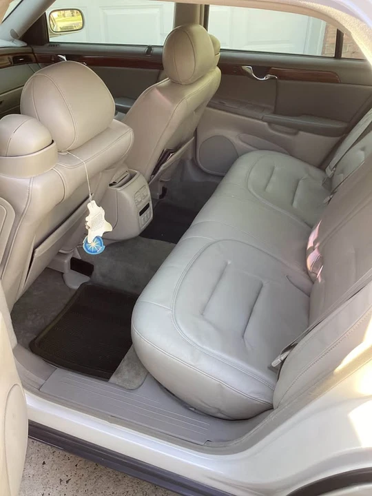 2001 Cadillac DeVille 8th Gen - Image 8 of 10