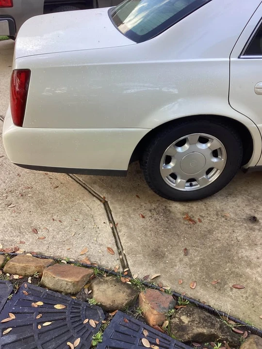 2001 Cadillac DeVille 8th Gen - Image 4 of 10
