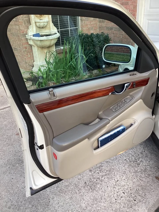 2001 Cadillac DeVille 8th Gen - Image 7 of 10