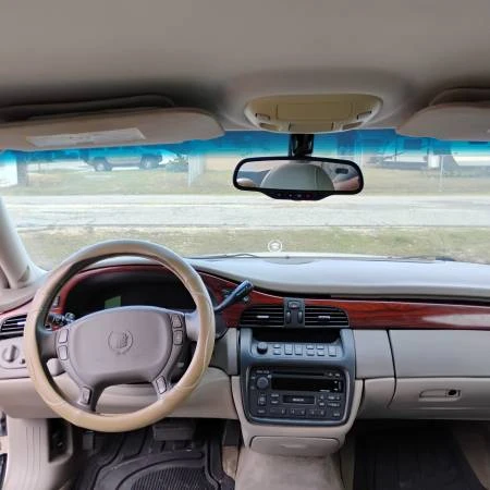 2001 Cadillac DeVille 8th Gen - Image 2 of 14