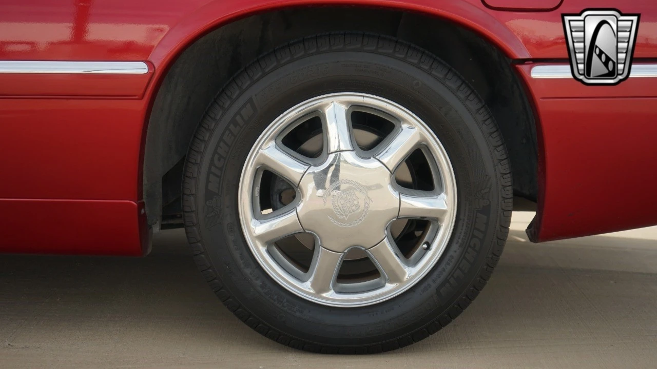 2001 Cadillac Eldorado 12th Gen - Image 9 of 12