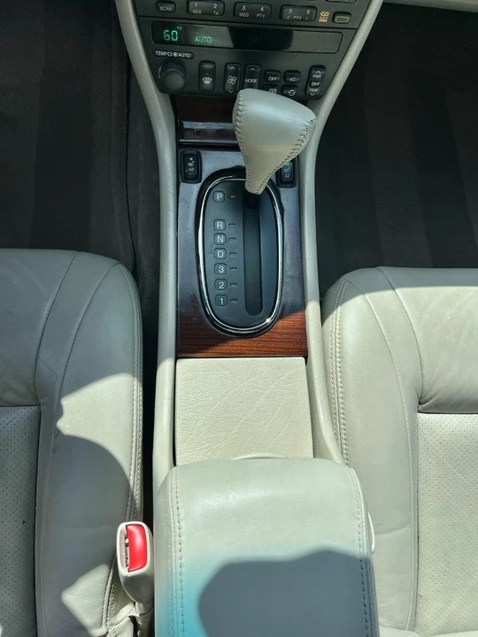 2001 Cadillac Eldorado 12th Gen - Image 15 of 29