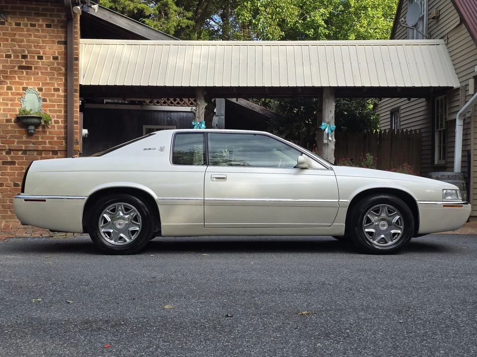 2001 Cadillac Eldorado 12th Gen - Image 22 of 31