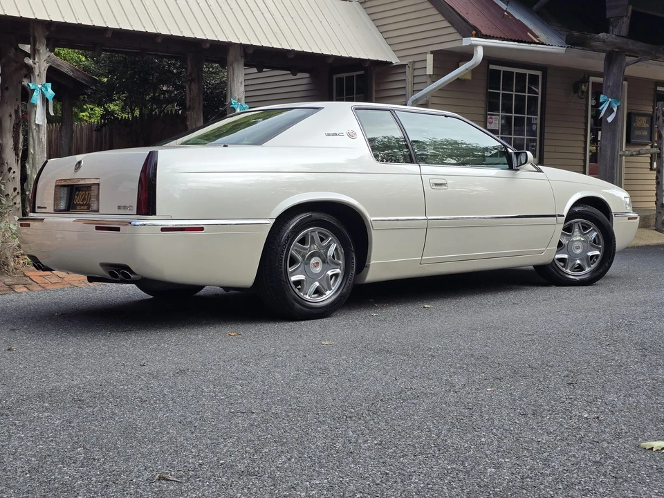2001 Cadillac Eldorado 12th Gen - Image 24 of 31