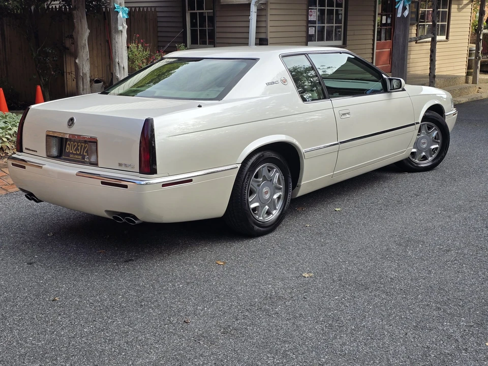 2001 Cadillac Eldorado 12th Gen - Image 25 of 31