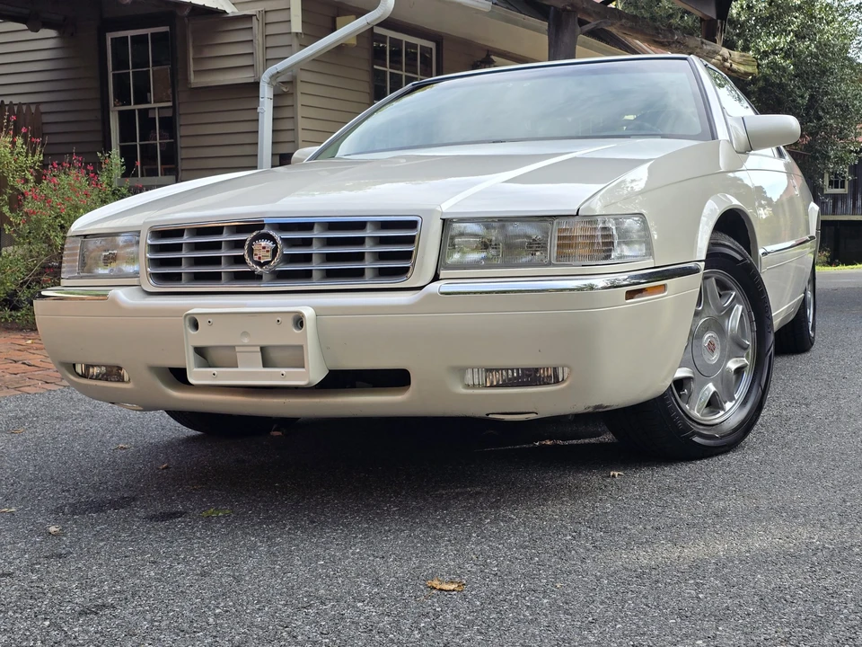2001 Cadillac Eldorado 12th Gen - Image 10 of 31
