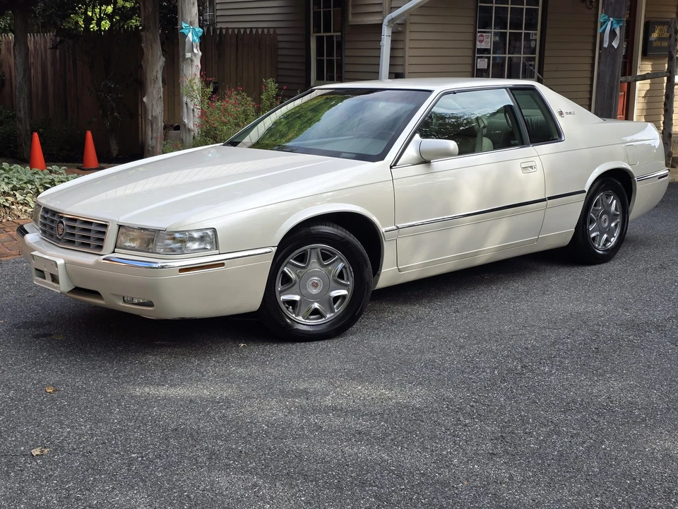2001 Cadillac Eldorado 12th Gen - Image 4 of 31