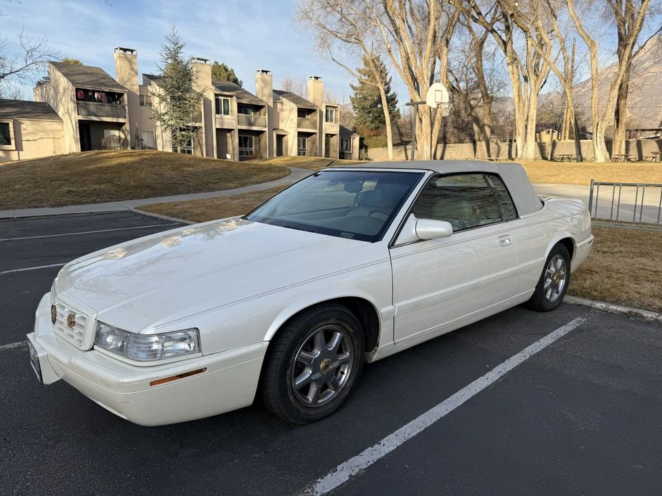 2001 Cadillac Eldorado 12th Gen - Image 2 of 31