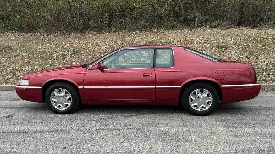 2001 Cadillac Eldorado 12th Gen - Image 2 of 12