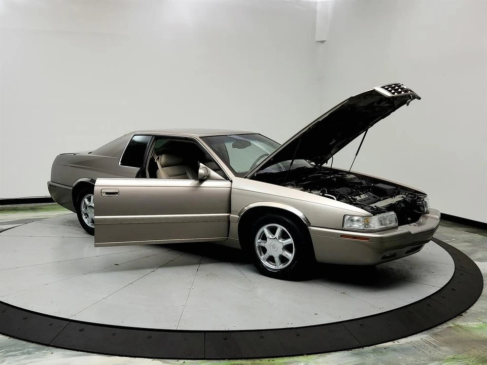 2001 Cadillac Eldorado 12th Gen - Image 10 of 12