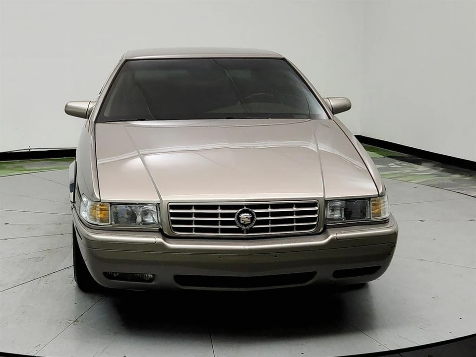 2001 Cadillac Eldorado 12th Gen - Image 2 of 12