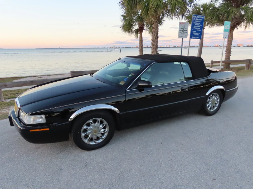 2001 Cadillac Eldorado 12th Gen - Image 2 of 31