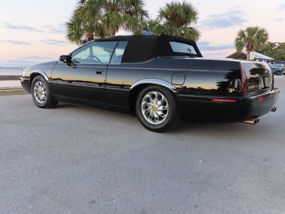 2001 Cadillac Eldorado 12th Gen - Image 23 of 31