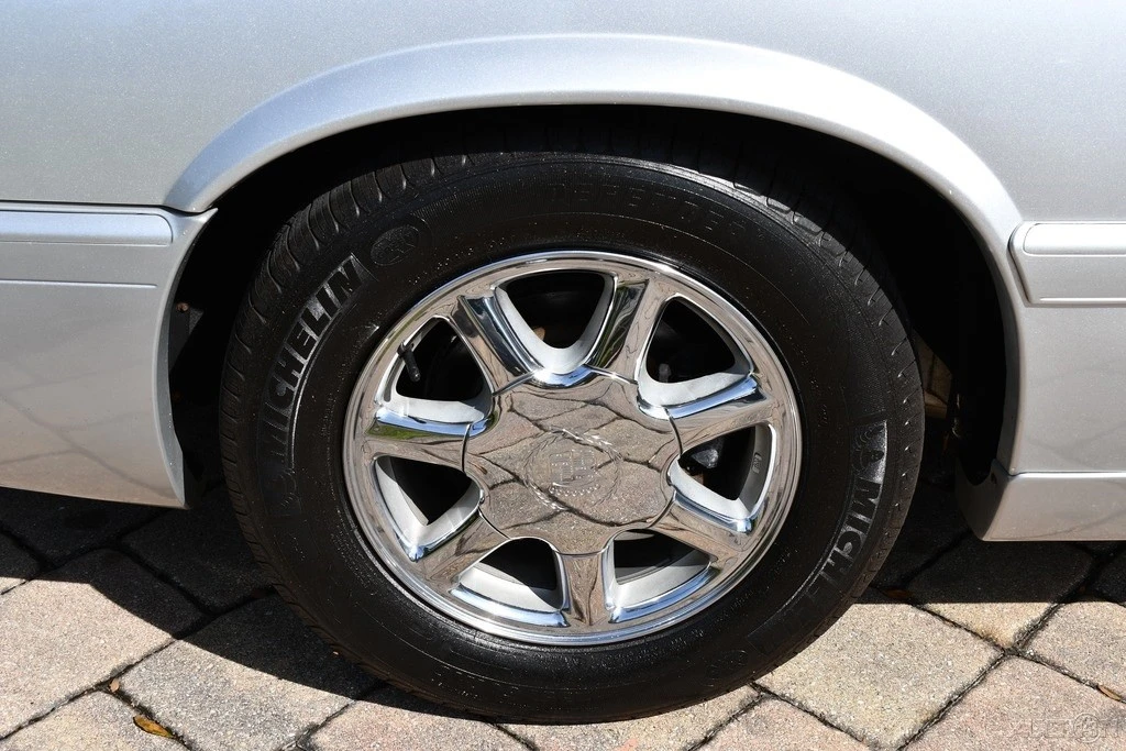 2001 Cadillac Eldorado 12th Gen - Image 9 of 21