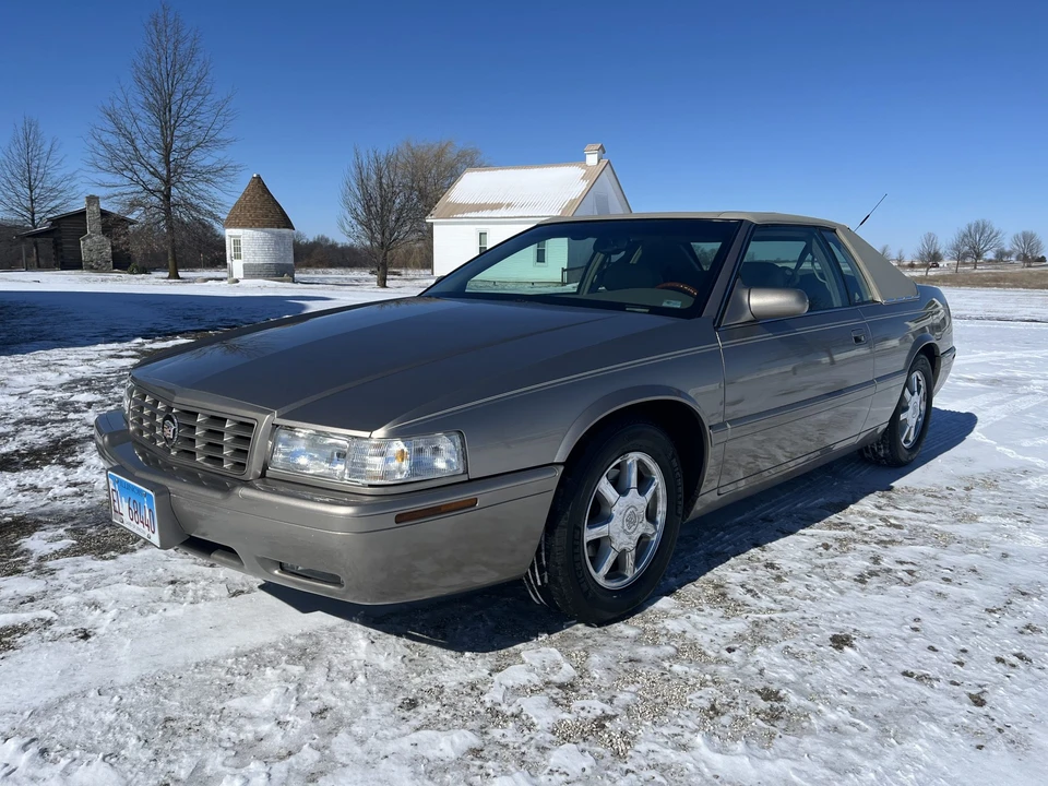 2001 Cadillac Eldorado 12th Gen - Image 3 of 31