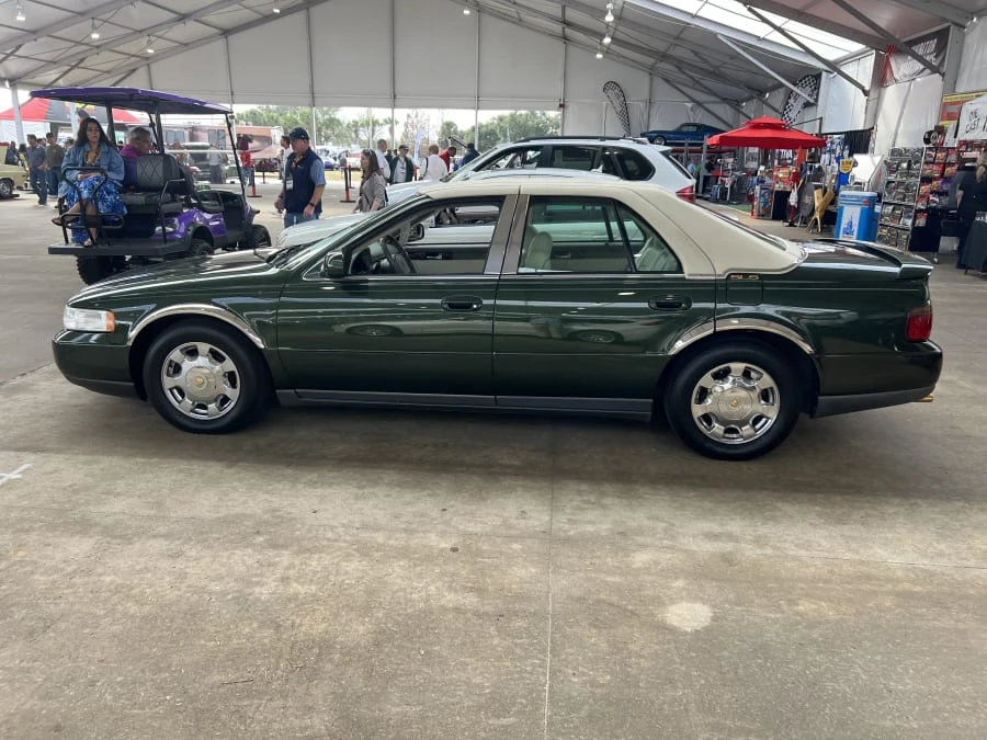 2001 Cadillac Seville - Image 2 of 8