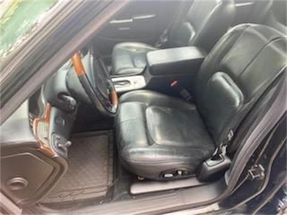 2001 Cadillac Seville - Image 10 of 18