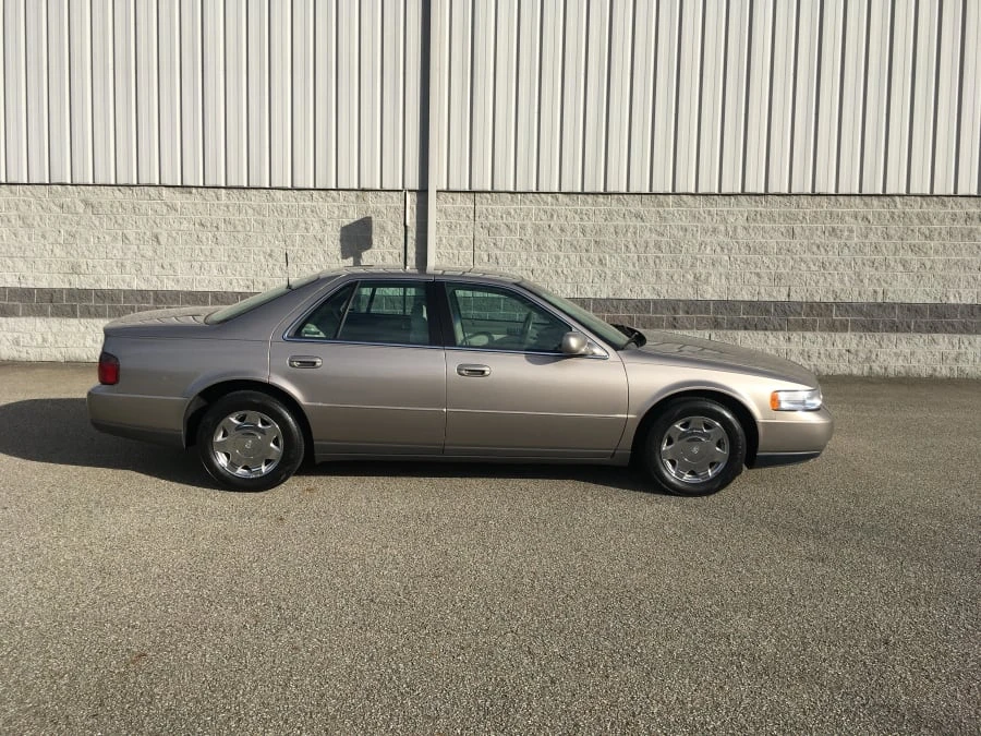 2001 Cadillac Seville - Image 2 of 5
