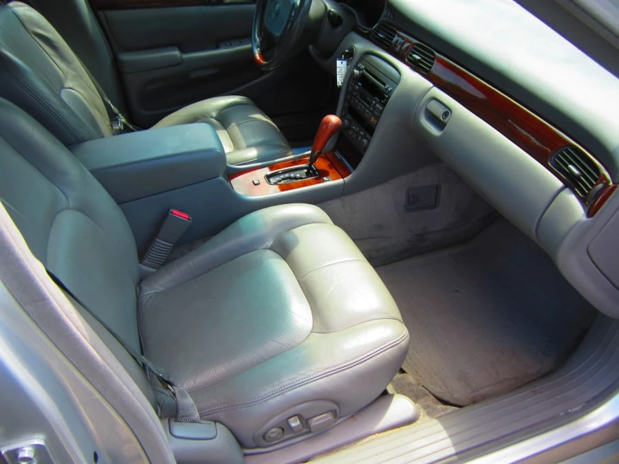 2001 Cadillac Seville - Image 4 of 8