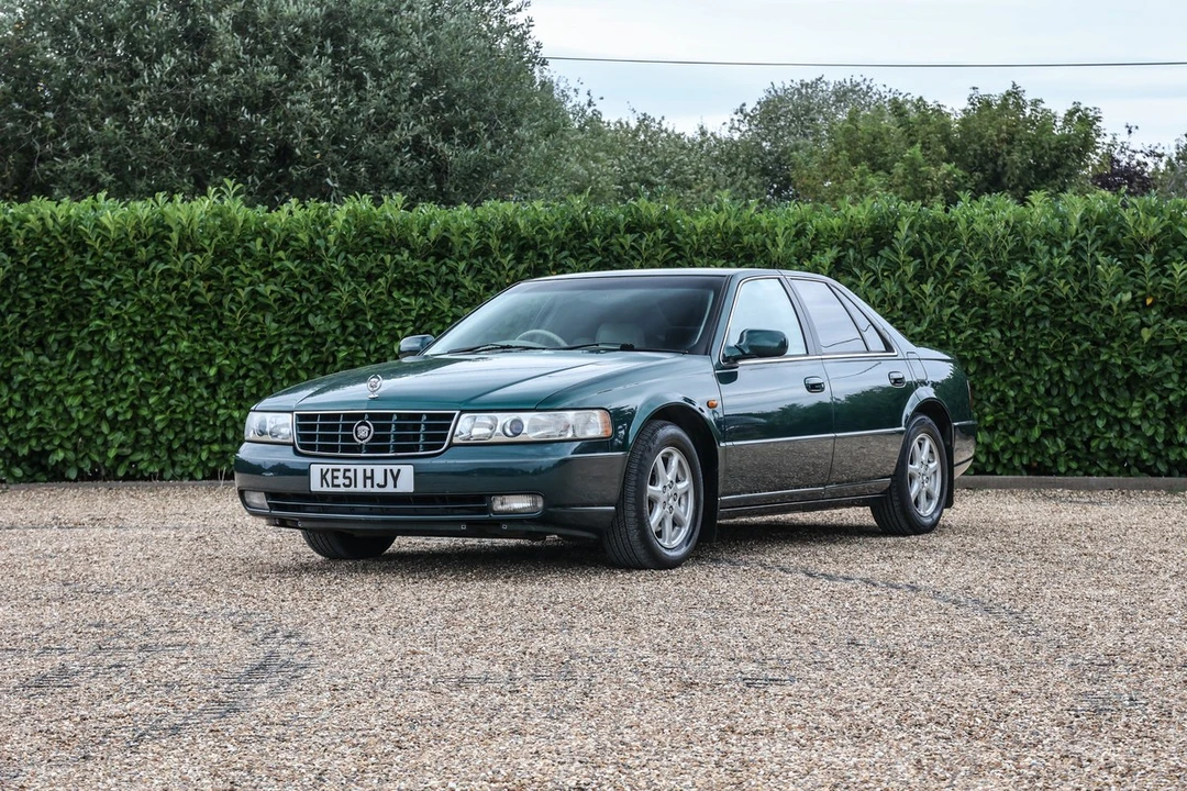 2001 Cadillac Seville - Image 2 of 30