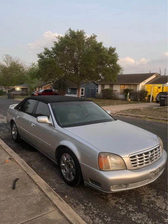 2001 Cadillac DeVille 8th Gen - Image 5 of 10