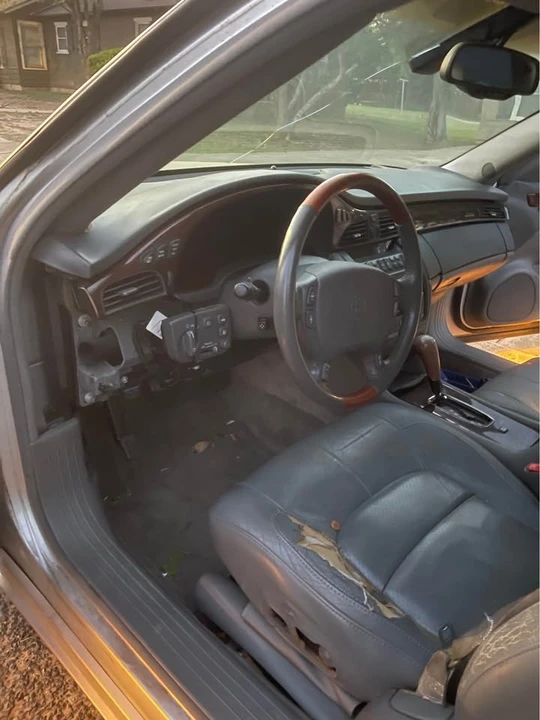 2001 Cadillac DeVille 8th Gen - Image 7 of 10