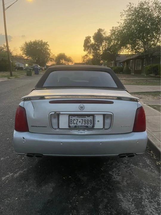 2001 Cadillac DeVille 8th Gen - Image 3 of 10