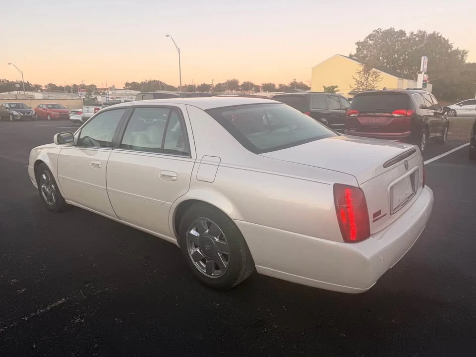 2001 Cadillac DeVille 7th Gen - Image 4 of 9