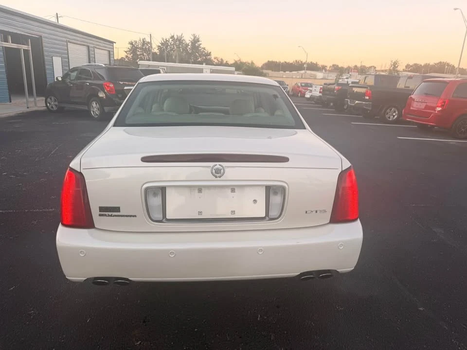 2001 Cadillac DeVille 7th Gen - Image 6 of 9