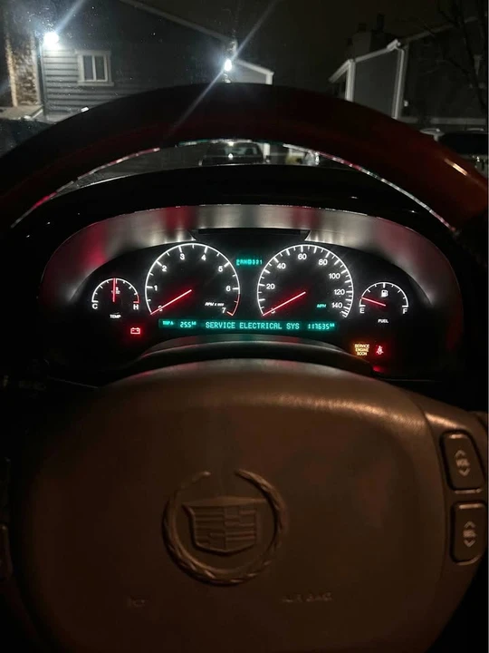 2001 Cadillac DeVille 8th Gen - Image 2 of 4