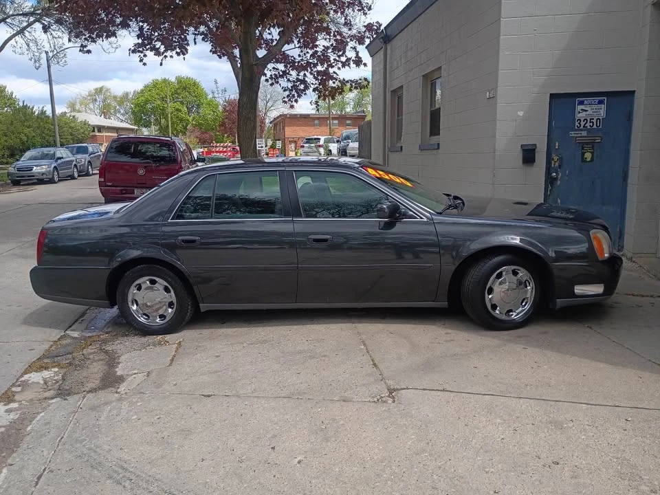 2001 Cadillac DeVille 8th Gen - Image 6 of 15
