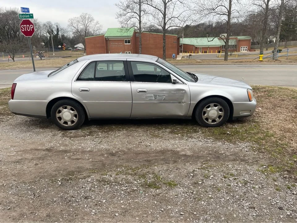 2001 Cadillac DeVille 8th Gen - Image 3 of 4