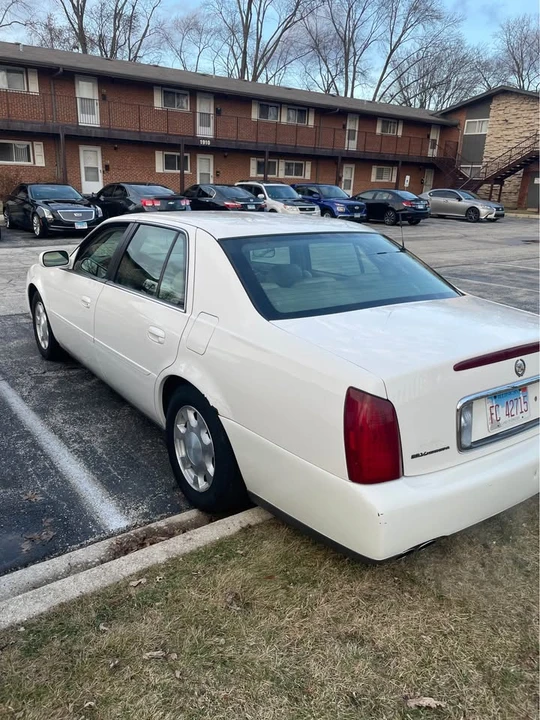 2001 Cadillac DeVille 8th Gen - Image 3 of 8