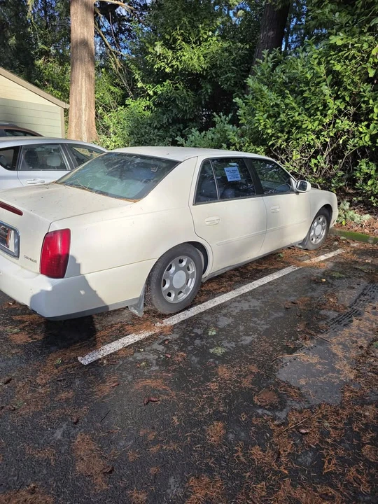 2001 Cadillac DeVille 8th Gen - Image 3 of 3