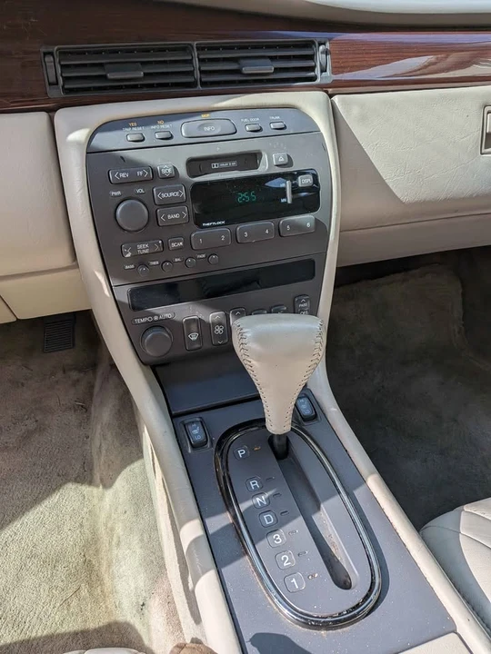 2001 Cadillac Eldorado 12th Gen - Image 9 of 15