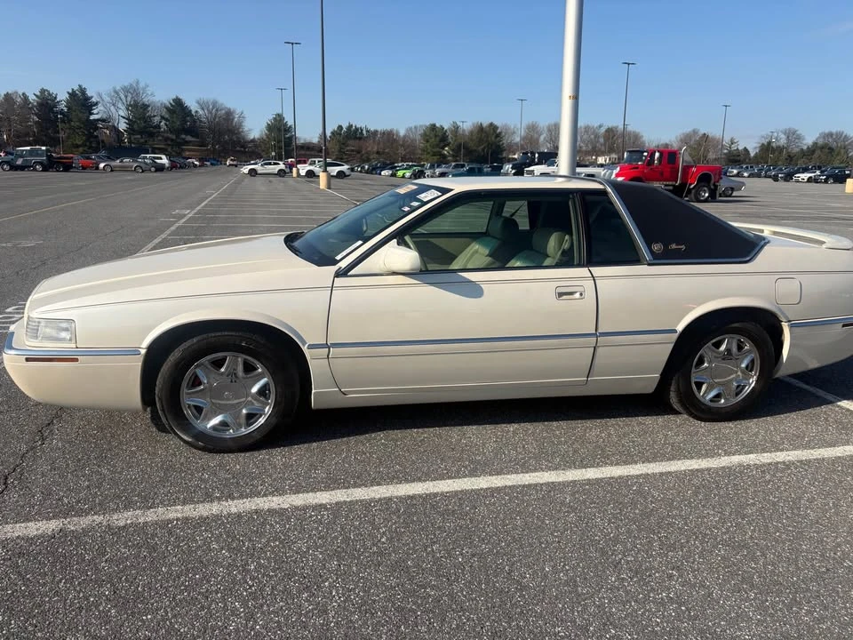 2001 Cadillac Eldorado 12th Gen - Image 2 of 13