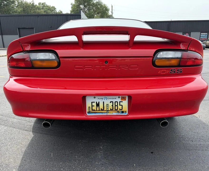 2001 Chevrolet Camaro SS 4th Gen - Image 4 of 29
