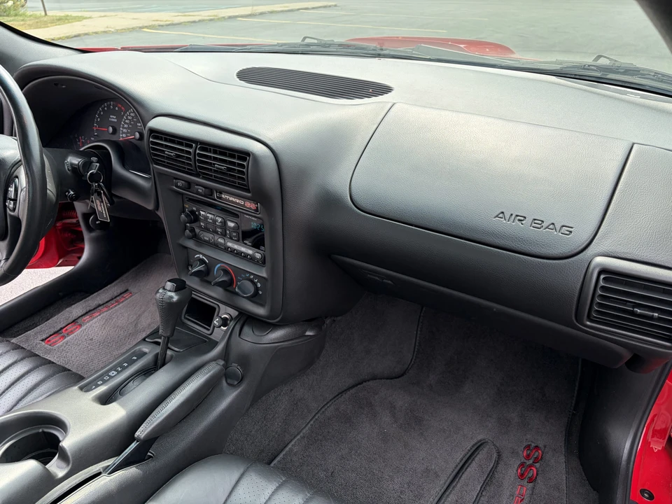 2001 Chevrolet Camaro SS 4th Gen - Image 18 of 29