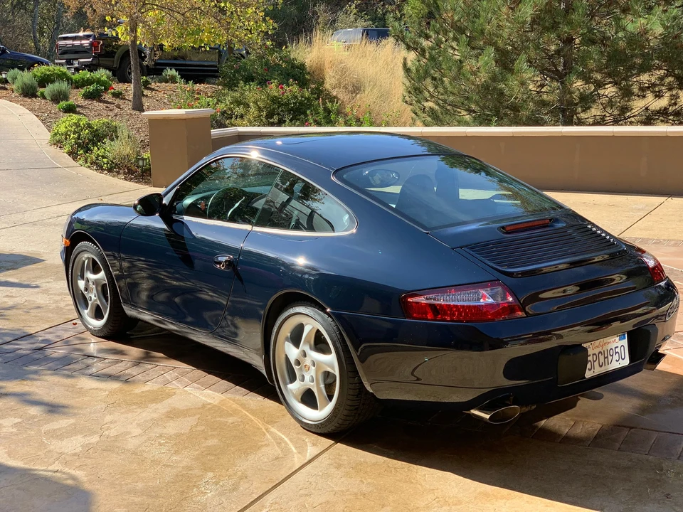 2001 Porsche 996 Carrera - Image 6 of 9