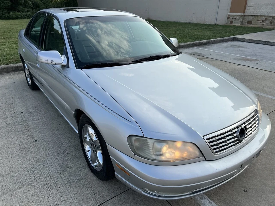 2001 Cadillac Catera - Image 16 of 21