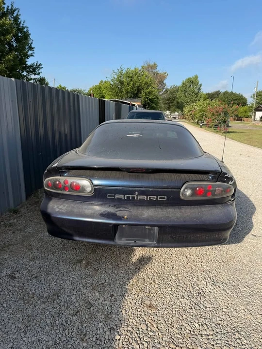 2001 Chevrolet Camaro - Image 5 of 8