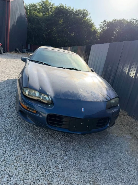 2001 Chevrolet Camaro - Image 3 of 8