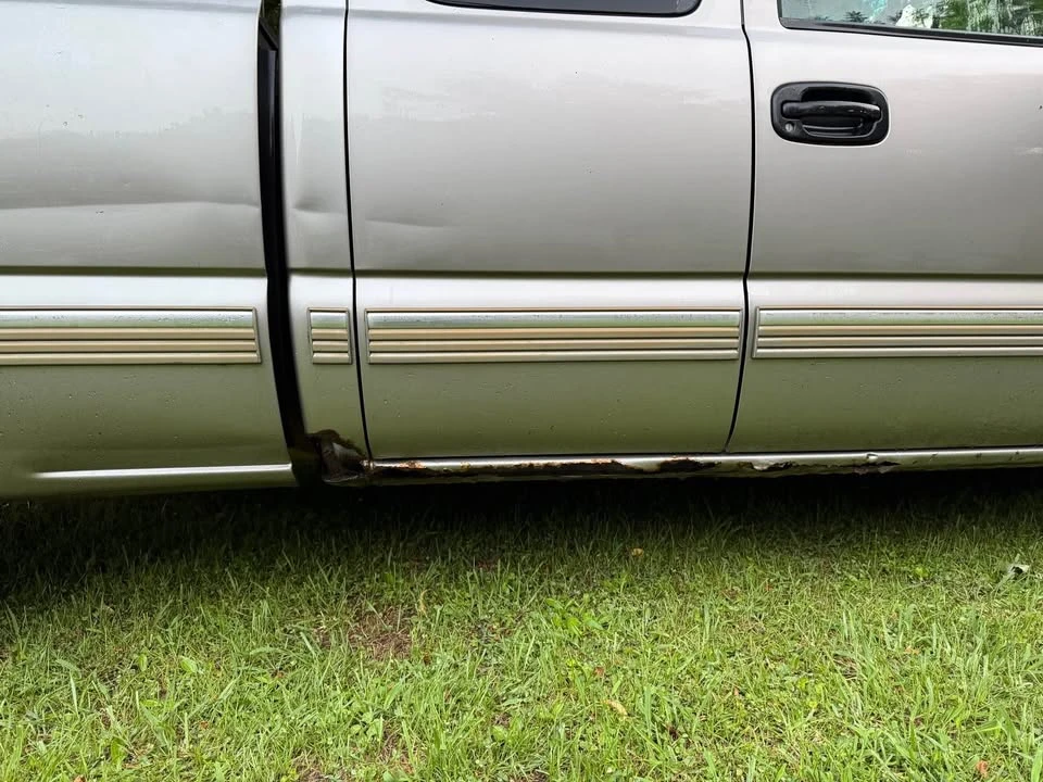 2001 Chevrolet Silverado 1st Gen - Image 9 of 17