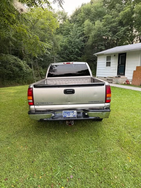 2001 Chevrolet Silverado 1st Gen - Image 5 of 17