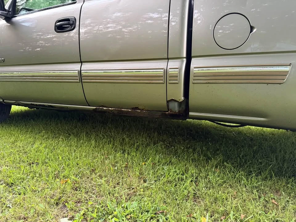 2001 Chevrolet Silverado 1st Gen - Image 7 of 17
