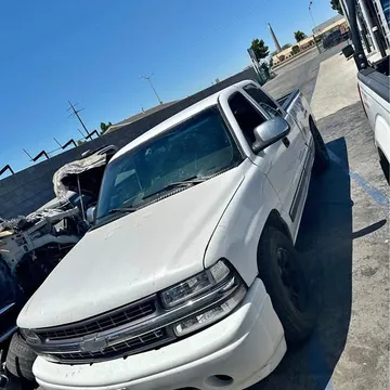 2001 Chevrolet 1500 Extended Cab Short Bed