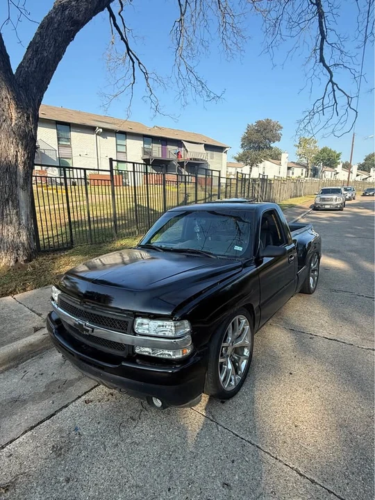 2001 Chevrolet Silverado 1st Gen - Image 3 of 6